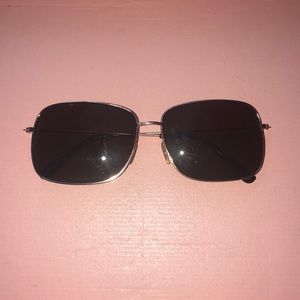 SQUARE-RIMMED SUNGLASSES